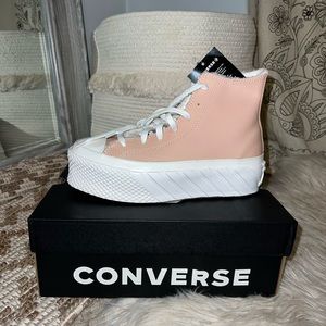 Mauve Leather Sherpa-Lined Double Platform Converse